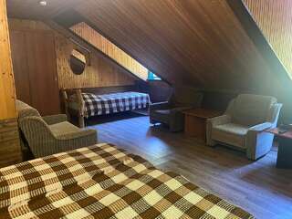 Гостевой дом Альфа Бетта Номер-студия с террасой-2