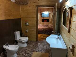 Гостевой дом Альфа Бетта Экологический номер "Ирбис" или "Волк"-11